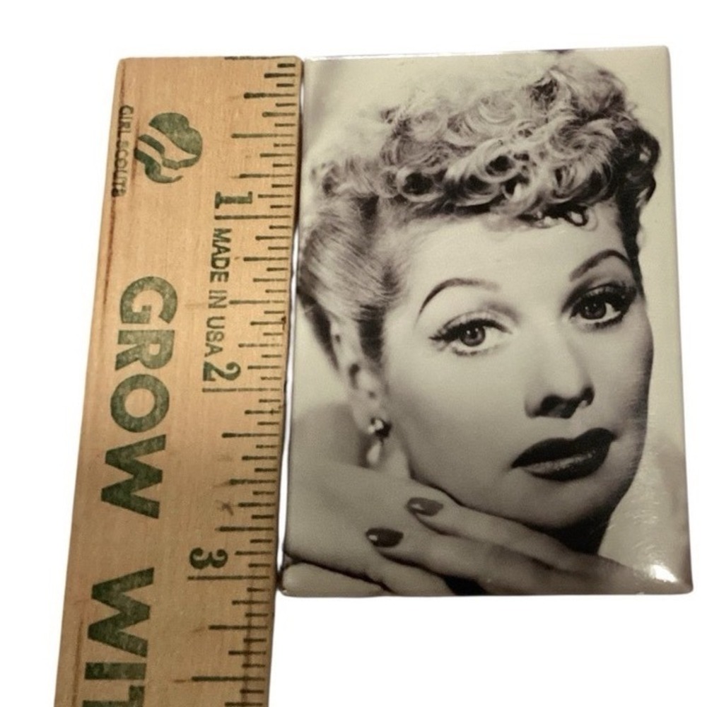Vintage 1993 I Love Lucy Magnets Set of 2 Lucille Ball CBS ATA-BOY Black White - Picture 7 of 7